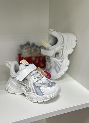 Кросівки на хлопчика кросівки для дівчат мокасини сліпони дитячі кросівки дитяче взуття