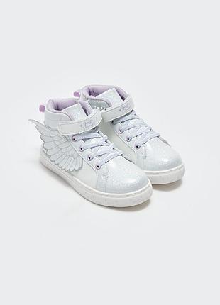 Кроссовки хайтопы с крылышками waikiki