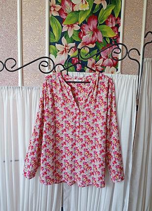 Красива блуза в квітковий принт tom tailor.