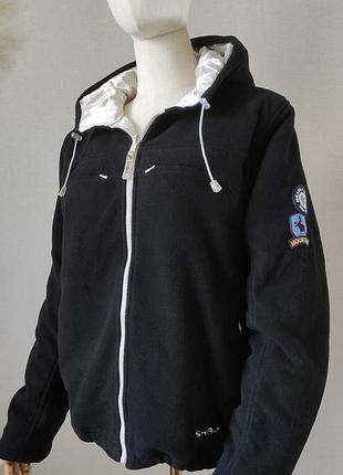 Теплая флисовая куртка ветровка с капюшоном