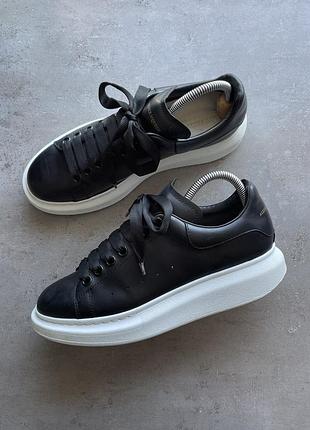 Шкіряні кросівки alexander mcqueen кеди жіночі 39 розмір