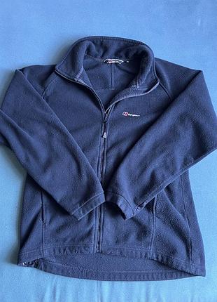 Флісова кофта від бренду berghaus в синьому кольорі