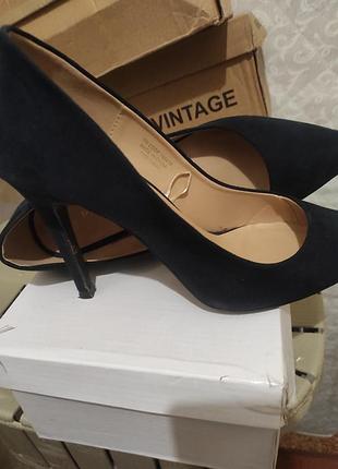 Шикарные туфли синие