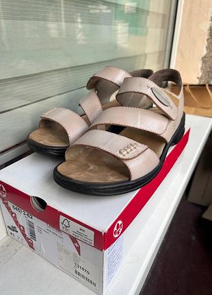 Жіночі шкіряні босоніжки німецького бренду rieker