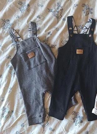 Два комбинезона 3-6 месяцев