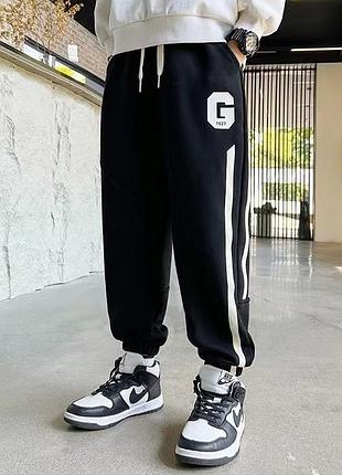 Спортивні штани на хлопчика