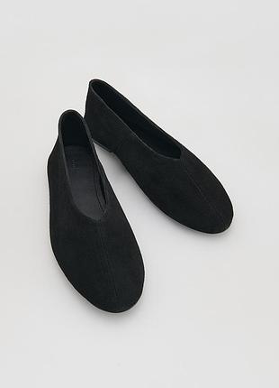 Балетки из нат.замши. абсолютно новые