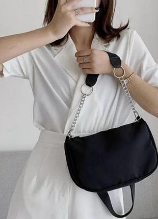 Сумка нейлоновая через плечо женская черная