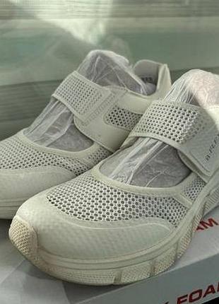 Літні жіночі кросівки скетчерс