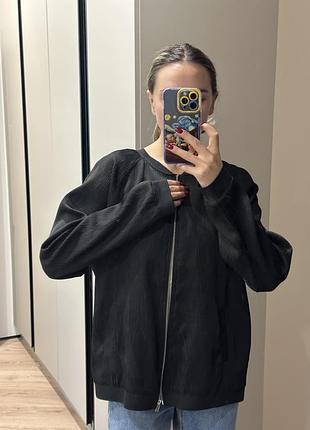 Куртка бомбер женский черный легкий