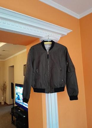 Куртка бомбер брендовая
