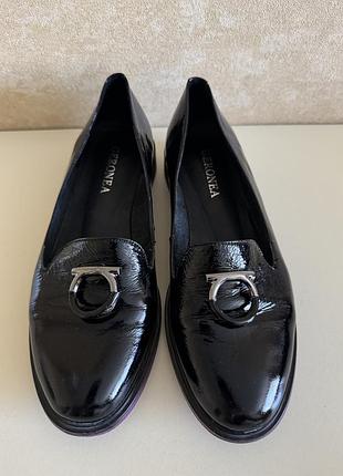 Туфлі жіночі