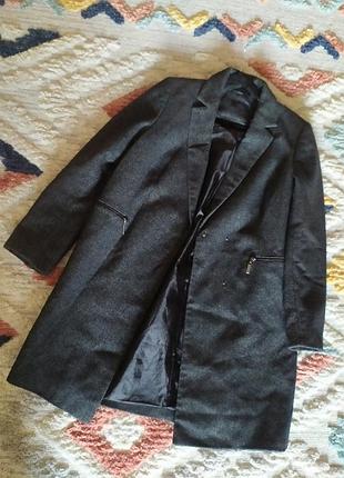 Пальто демисезонное