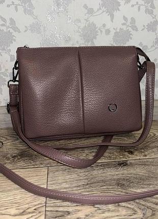 Жіноча сумочка з екошкіри