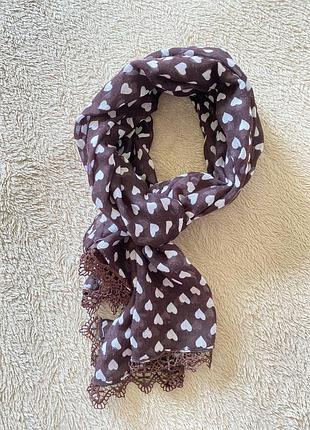 Шарф легкий, в сердечко