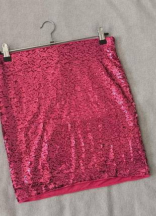 Малиновая юбка в пайетку