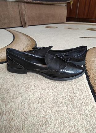 Туфли лоферы женские