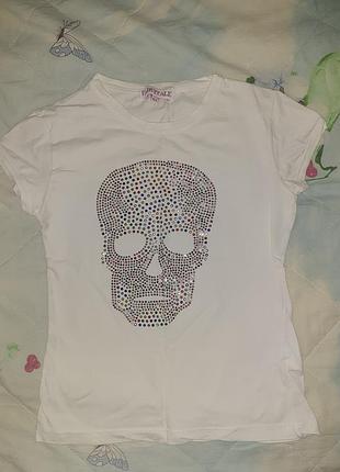 Футболка с принтом" череп"
