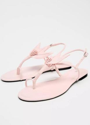 Сандалі з квіткою zara 🌸
