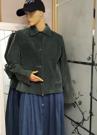 Куртка нат.замш зеленой бутылки цвет укороченная