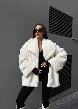 Женская укороченная короткая шуба шубка кожушек автоледи белая молочная