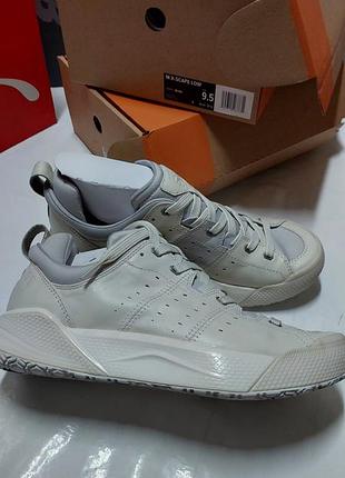 Кросівки deckers