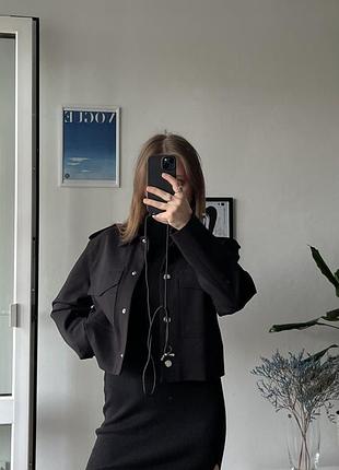 Піджак на ґудзиках без утеплення