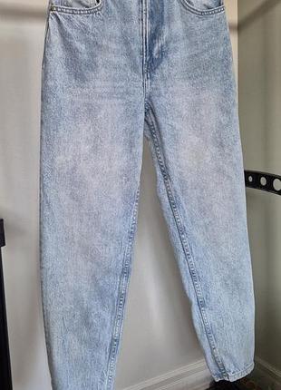 Джинсы bershka момы голубые