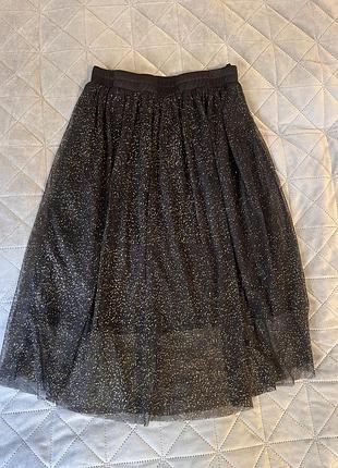 Чорна спідниця з блискітками довга
