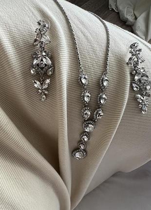 Колье и серьги