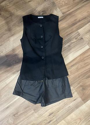 Жилет з шортами р. s