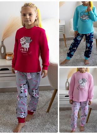Тепла піжама для дівчаток з котиками, піжама на флісі з котиком, піжама на байці котики, тёплая пижама с начесом