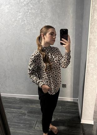 Леопардова блузка