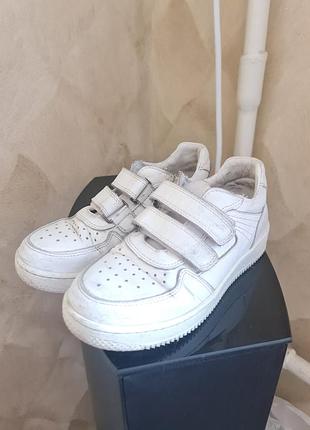 Кроссовки кожа кожаные шкіра шкіряні р 35