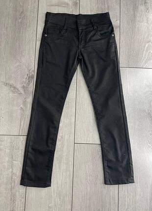 Джинсы брюки на мальчика 7-8 лет