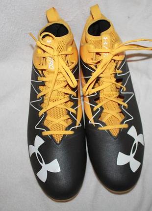 Бутсы фирмы under armour 47,5 размера по стельке 30,5 см. состояние новые, не ношенные. без коробки. есть ключ к шипам.