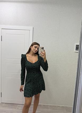 Сукня зара розмір м,стан ідеальний .стильна ,зручна,гарної якості