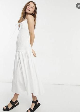 Білий довгий сарафан