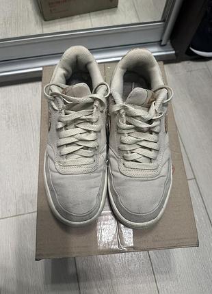 Кросівки оригінал 2