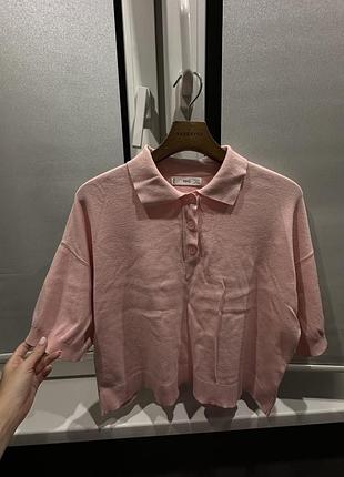 Поло ніжно рожевого кольору з коротким рукавом