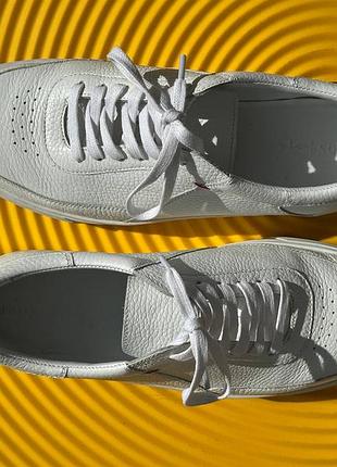 Ikos style белые кожаные кроссовки, 39 размер