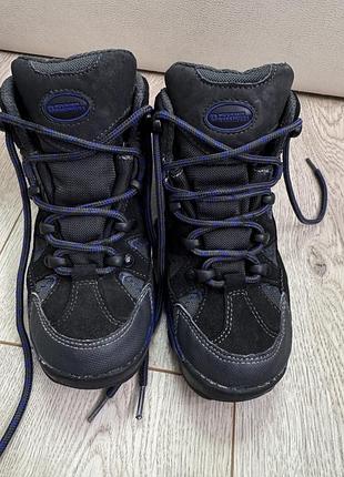 🔥найкраща ціна 🔥😎дитячі високоякісні замшеві мембранні черевики , термочеревики mountain warehouse waterproof р.33, 21см.