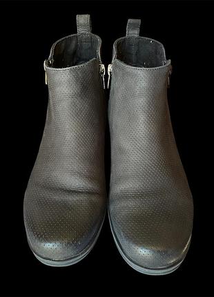 Напів чоботи lasocki