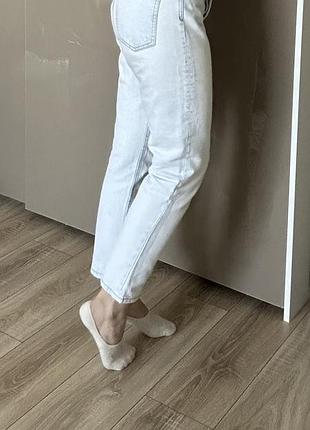 Джинси stradivarius