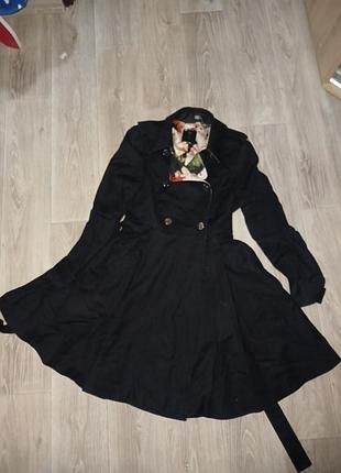 Пальто классическое