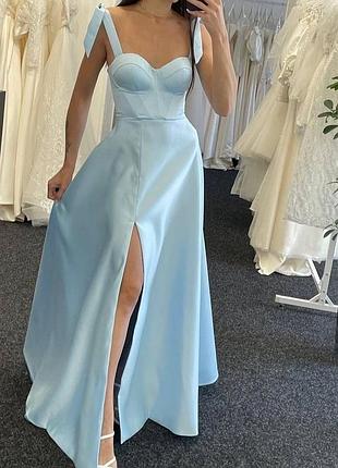 Випускне плаття