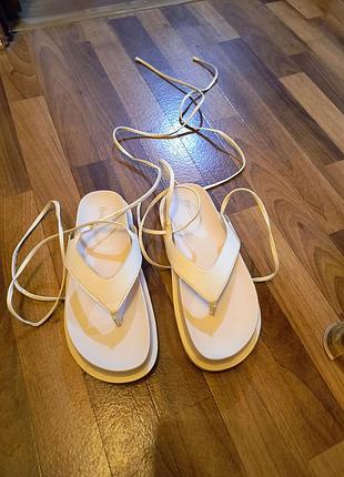 Шлепанцы летние берши