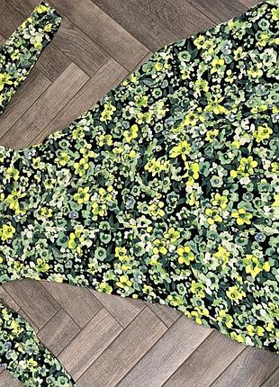 Платье цветное