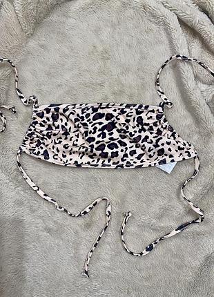 Топ бандо м’яка чашка на присборках та зав’язках з мікрофібри лео леопардовий принт shein