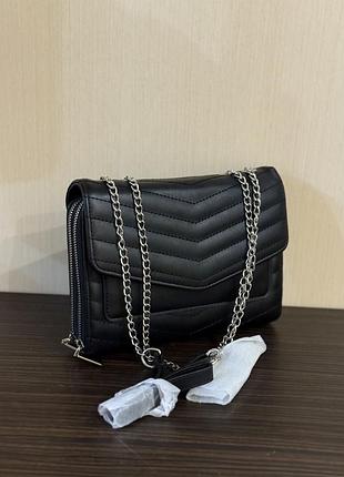 Сумка зі срібним ремінцем